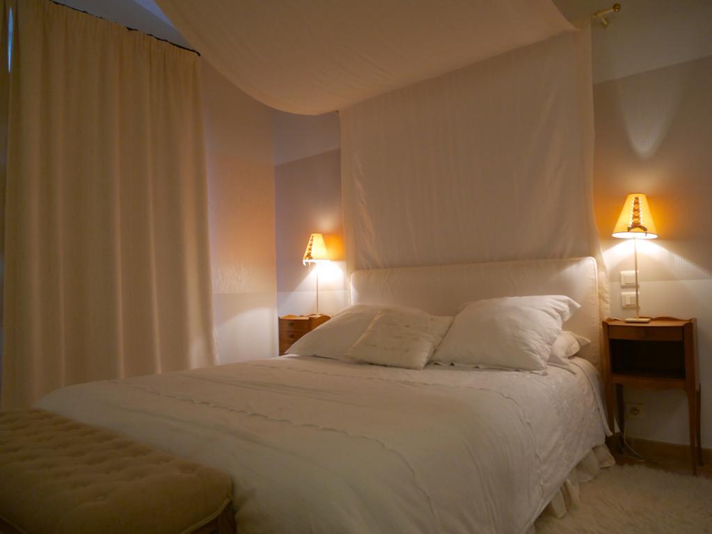Bed and Breakfast Le relais d'Angélique Lunel  Exterior foto