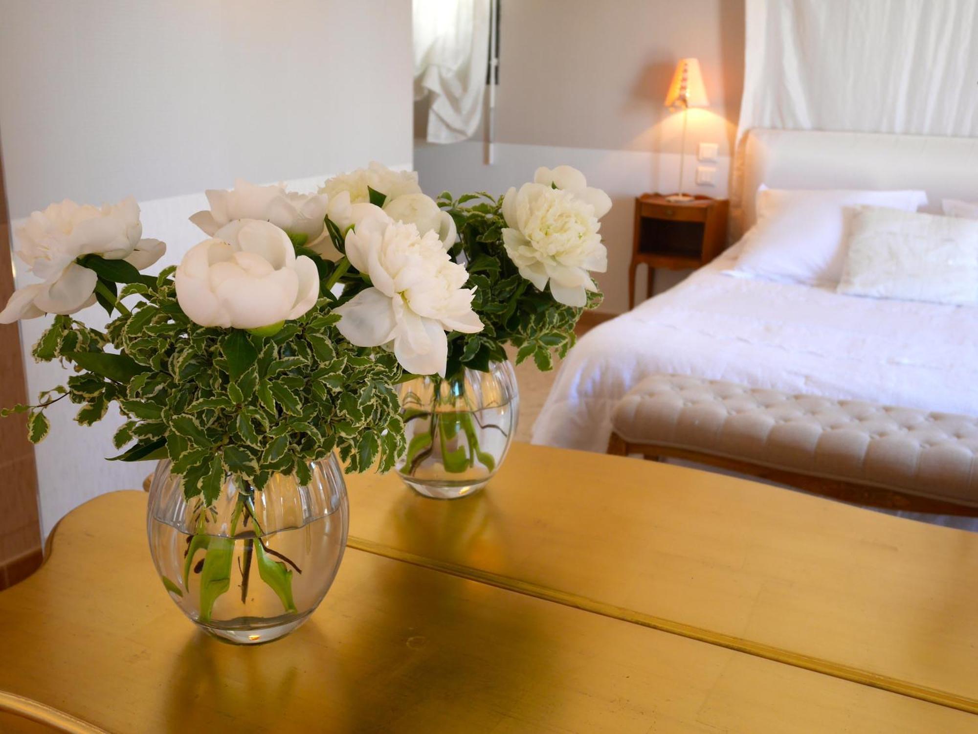 Bed and Breakfast Le relais d'Angélique Lunel  Habitación foto